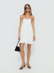 Kaimilla Strapless Sweetheart Mini Dress White