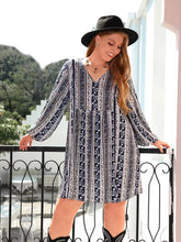 Plus Size Boho Print V-Neck Long Sleeve Mini Dress