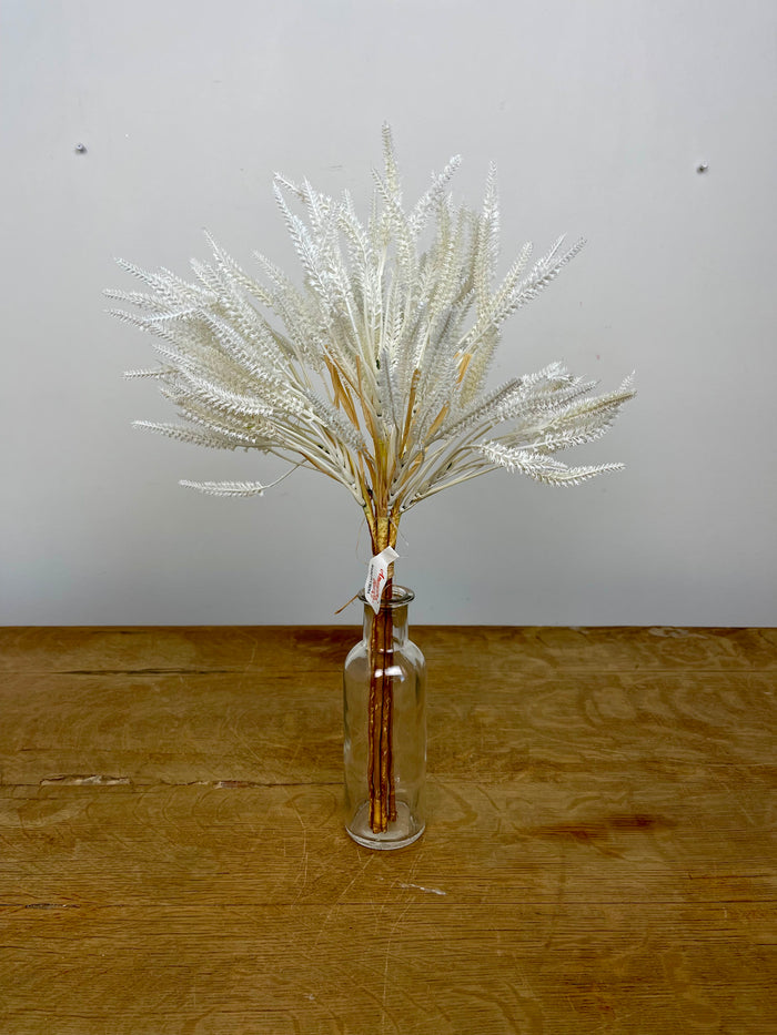 Silk cream weedy wheat bundle outdoor safe for farmhouse transitional everyday home decor from Magnolias Home Decor