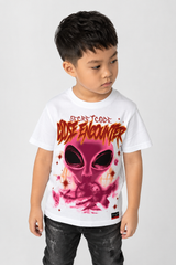 White BEAR THE BEAMS KIDS 'Close Encounter' T-shirt for children, featuring a playful space-themed design.