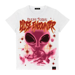 White BEAR THE BEAMS KIDS Close Encounter T-Shirt featuring a colorful space-themed graphic for children.