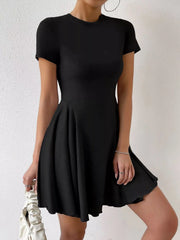 Round Neck Short Sleeve Mini Dress