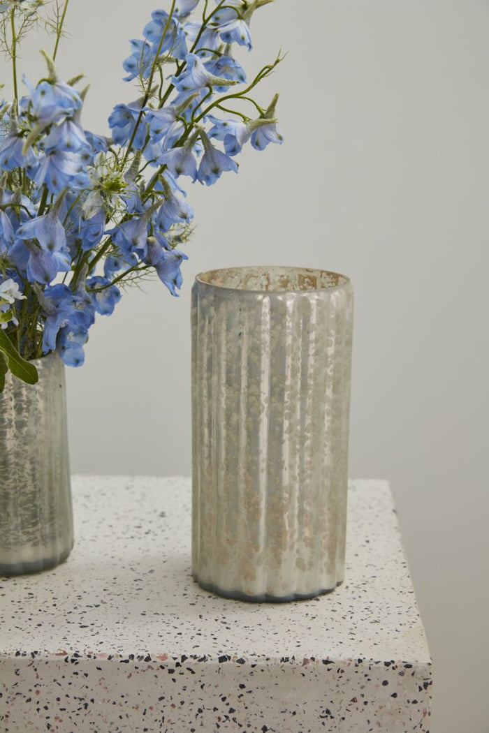 Dutchess Vase